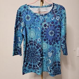 Women's Teal Floral Medallion Long Sleeve Scoop Neck Tee
